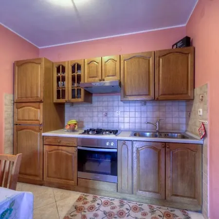 Apartment In Peroj - Istrien 8465 بيروغ